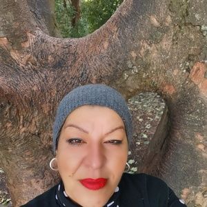 Meet your Posher, Oznur